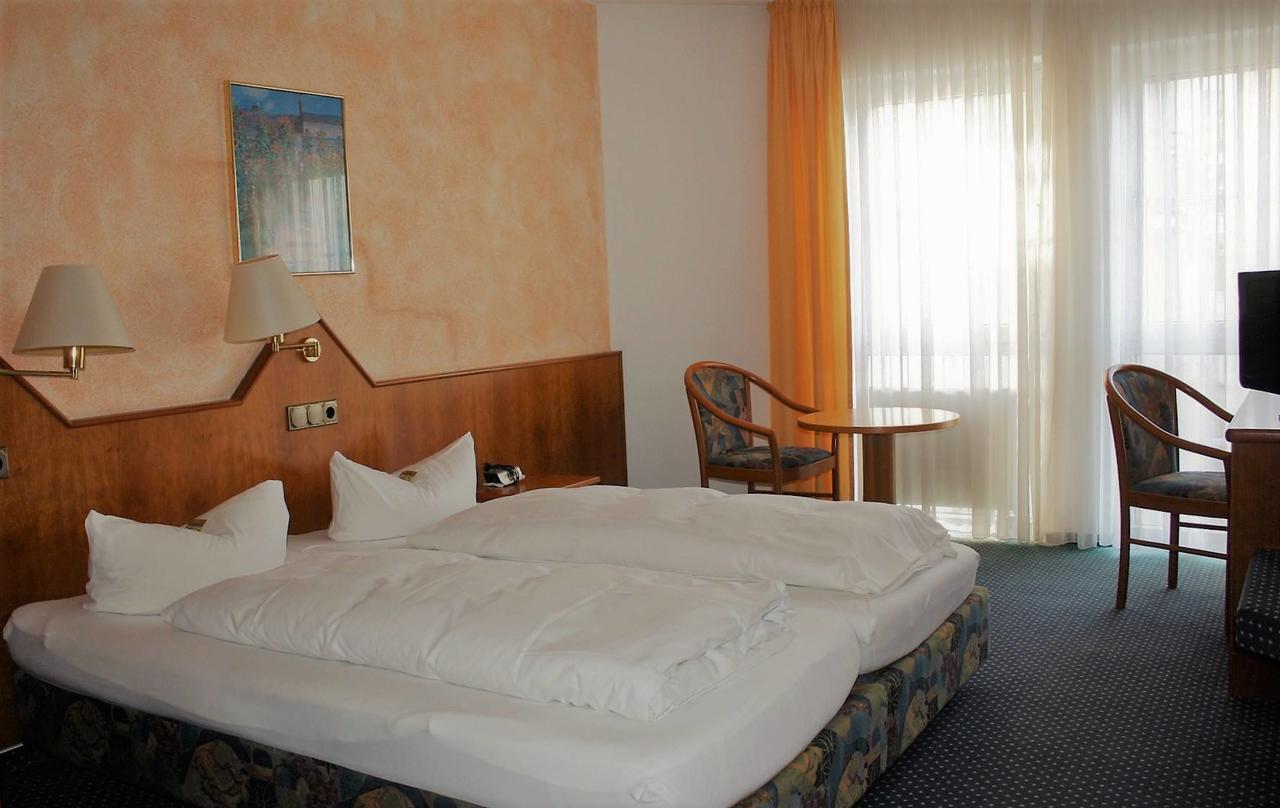 Hotel Schoene Aussicht Gießen Exterior foto